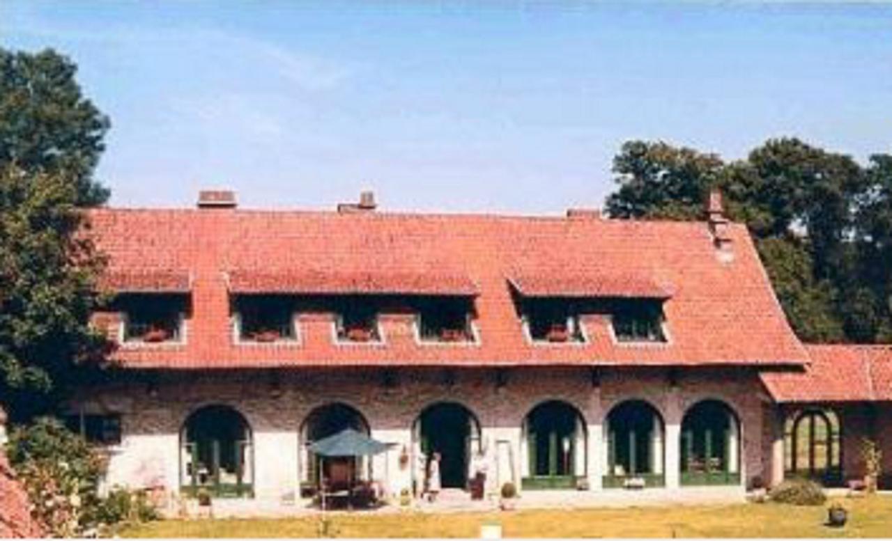 Manoir De Bois En Ardres Bed and Breakfast Exterior foto