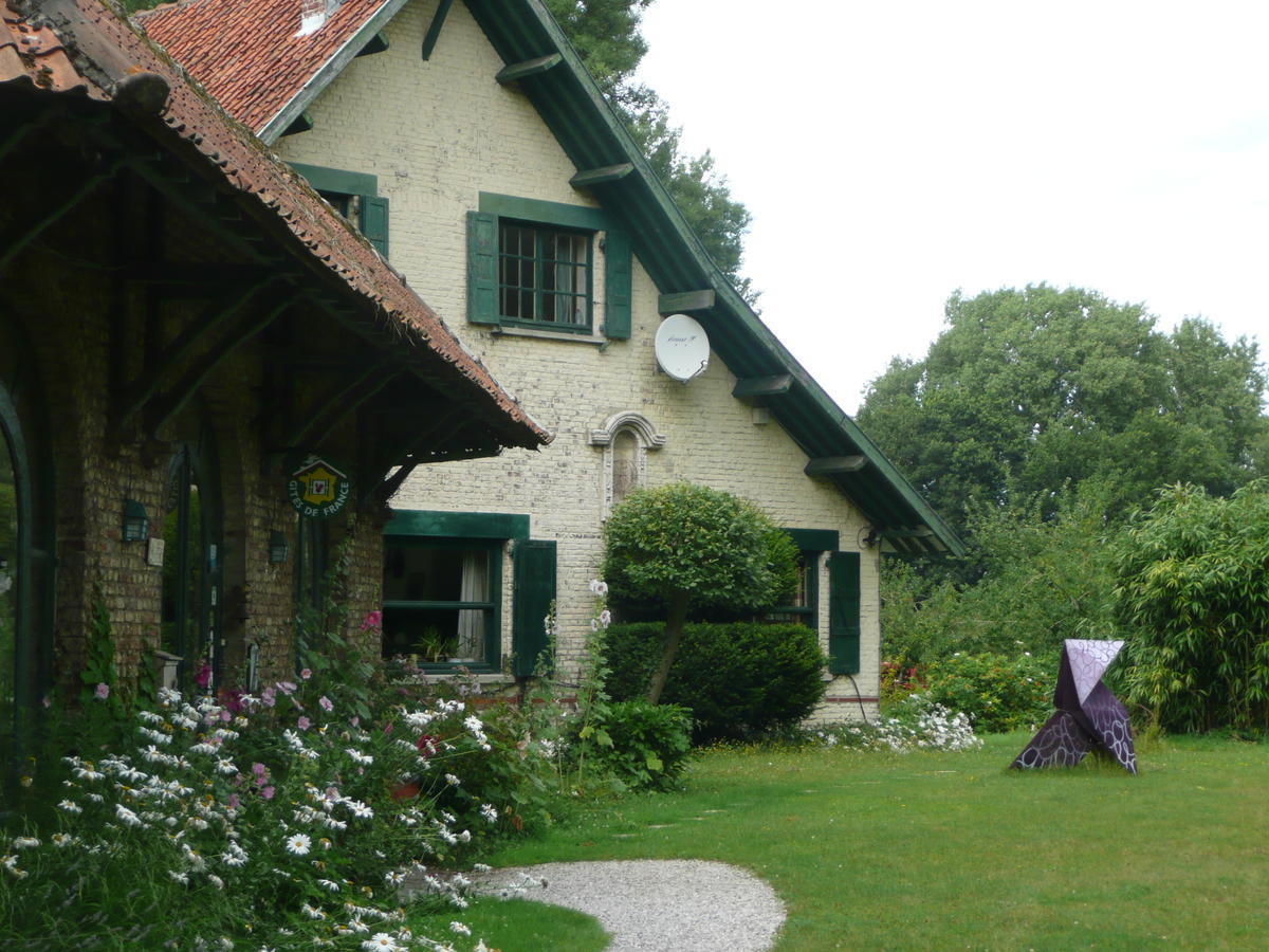 Manoir De Bois En Ardres Bed and Breakfast Exterior foto