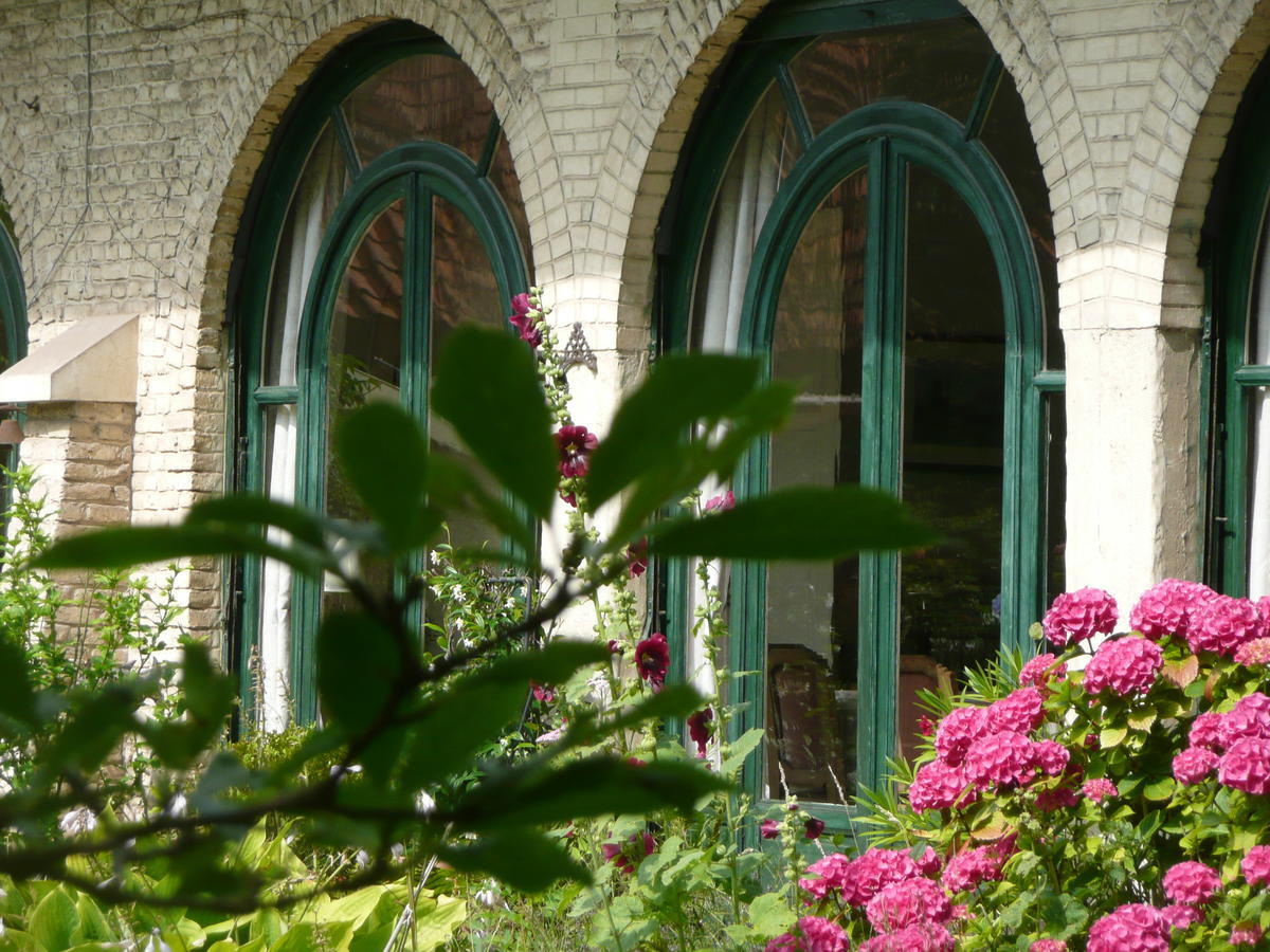 Manoir De Bois En Ardres Bed and Breakfast Exterior foto